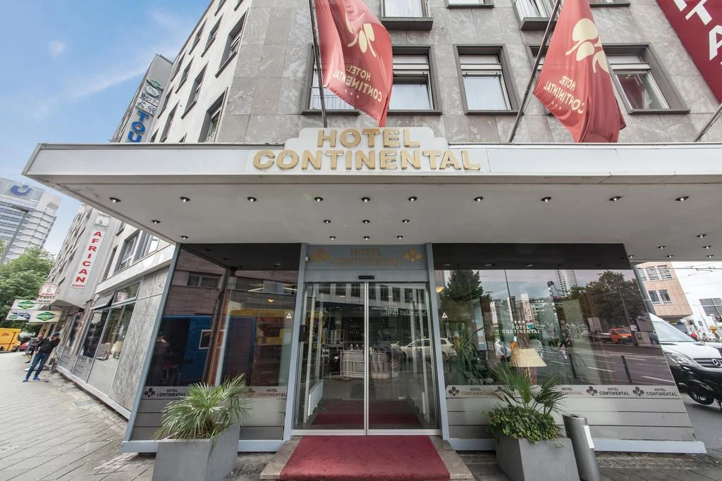 Aussenansicht des Novum Hotel Continental in Frankfurt