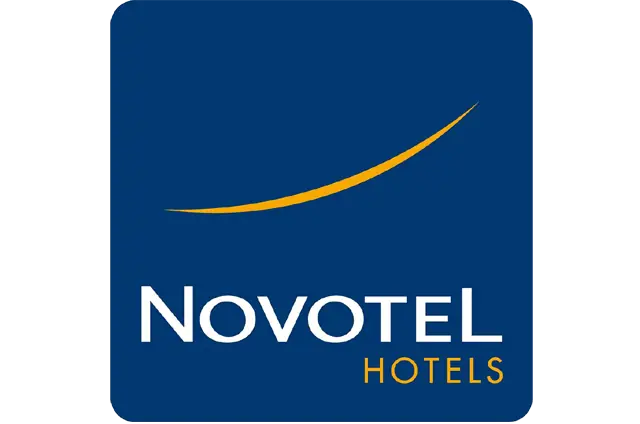 Novotel Logo für Bahn und Hotel